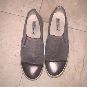 STEVEN MADDEN METALLIC SHOES
